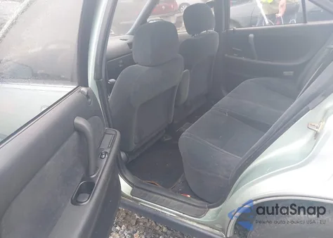 1989 Nissan Maxima z USA, uszkodzony, nr VIN JN1HJ01P5KT267358